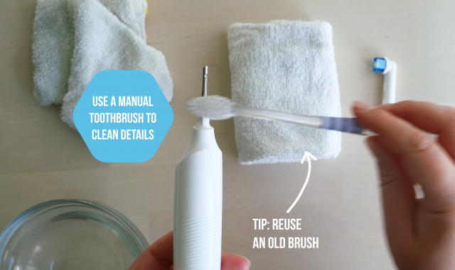 Cleaning your electric toothbrush